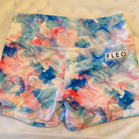 Fleo PHR cotton candy shorts - Picture 2 of 4